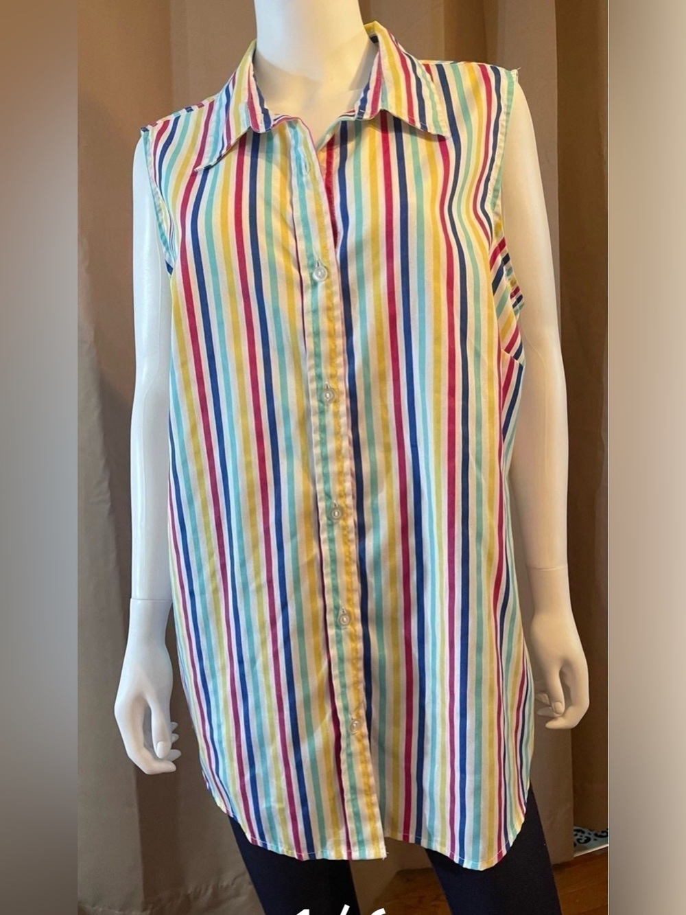 NWOT Women’s XL Sleeveless Rainbow Stripe Button-Front Top